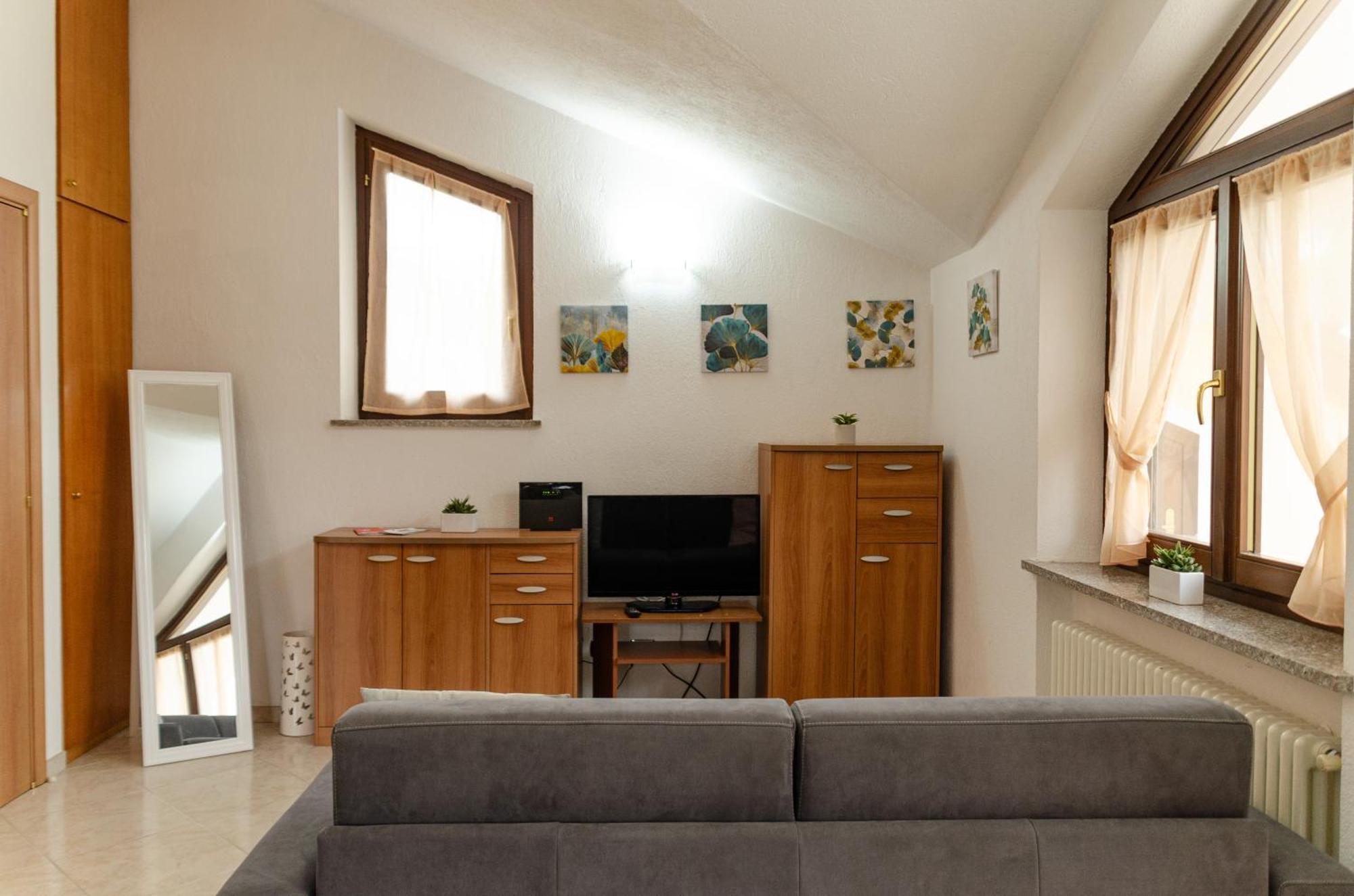 Sarre Skyline Apartment - Relax In Valle D'Aosta Exterior photo